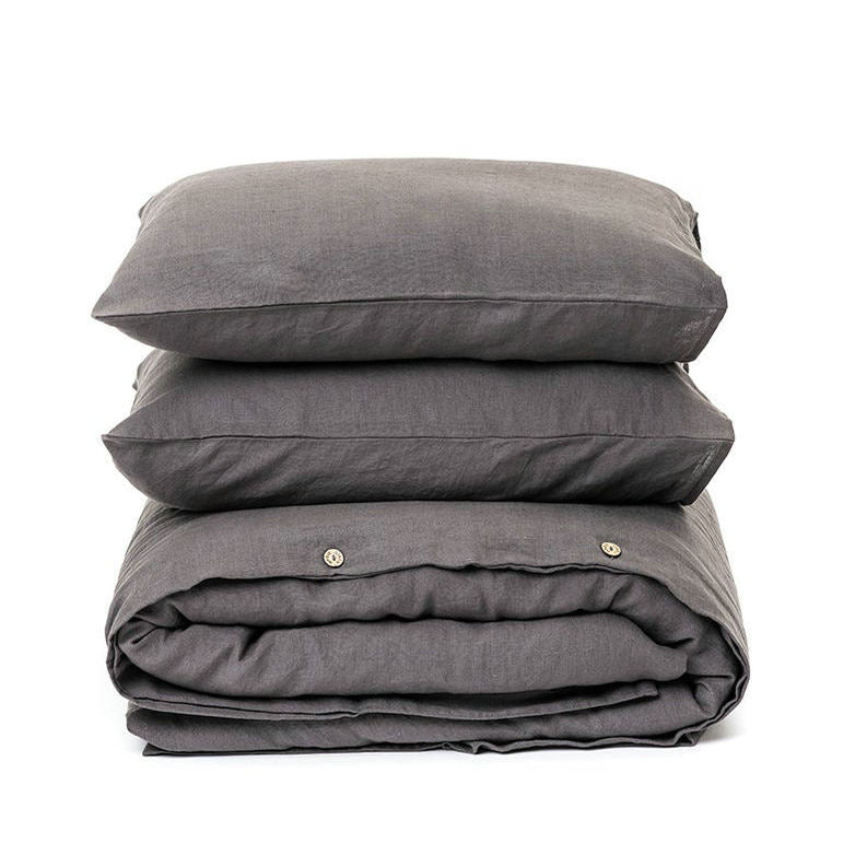 Luxe Linen Quilt & Pillowcase Trio